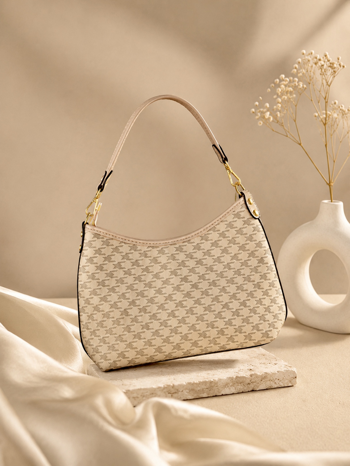 shoulder-bag